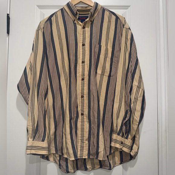 Vintage Other - Vintage Men's Button-Down Shirt in Tan and Navy Stripe